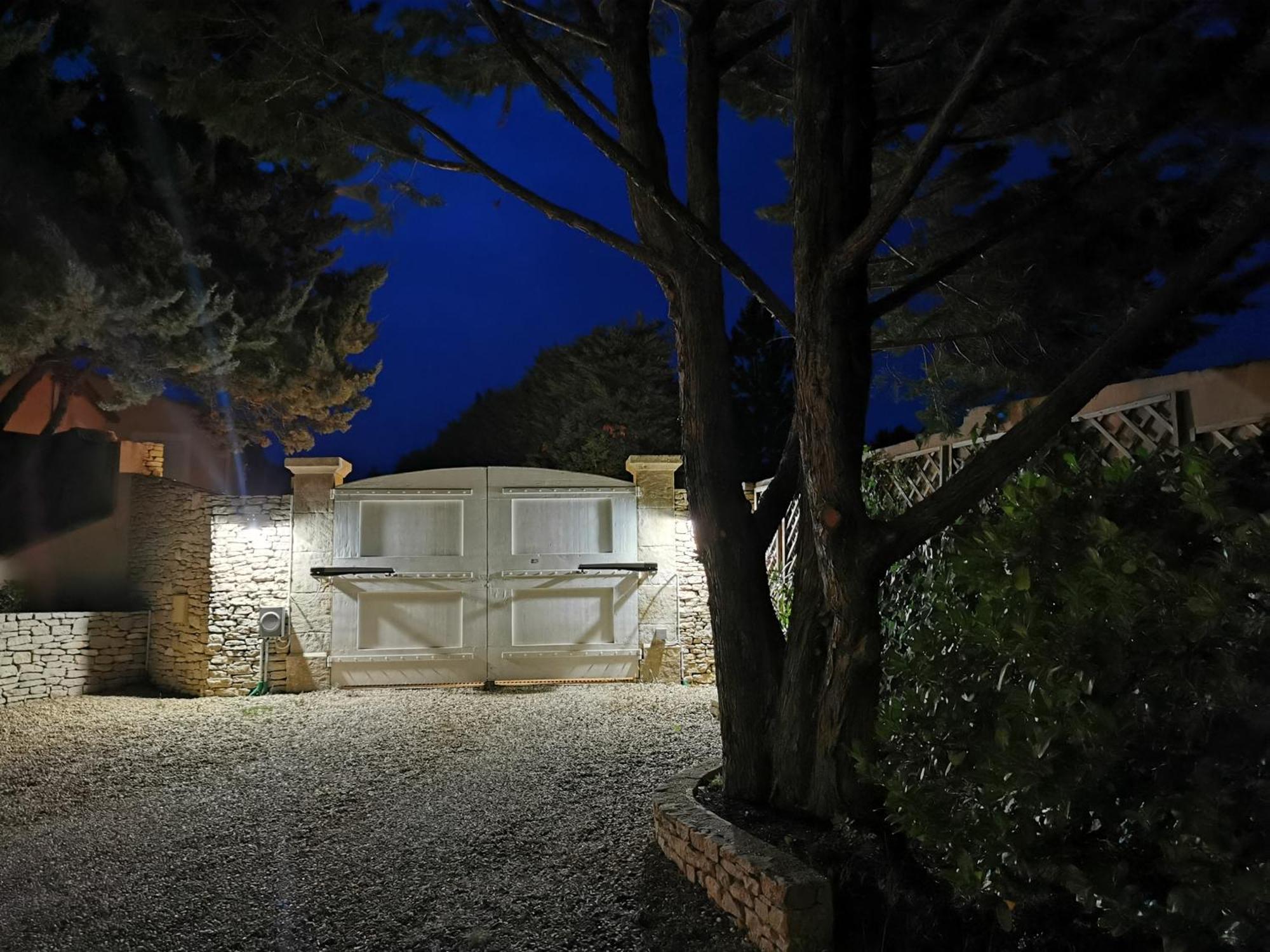 Appartement Juste En Provence à Saint-Saturnin-lès-Apt Extérieur photo